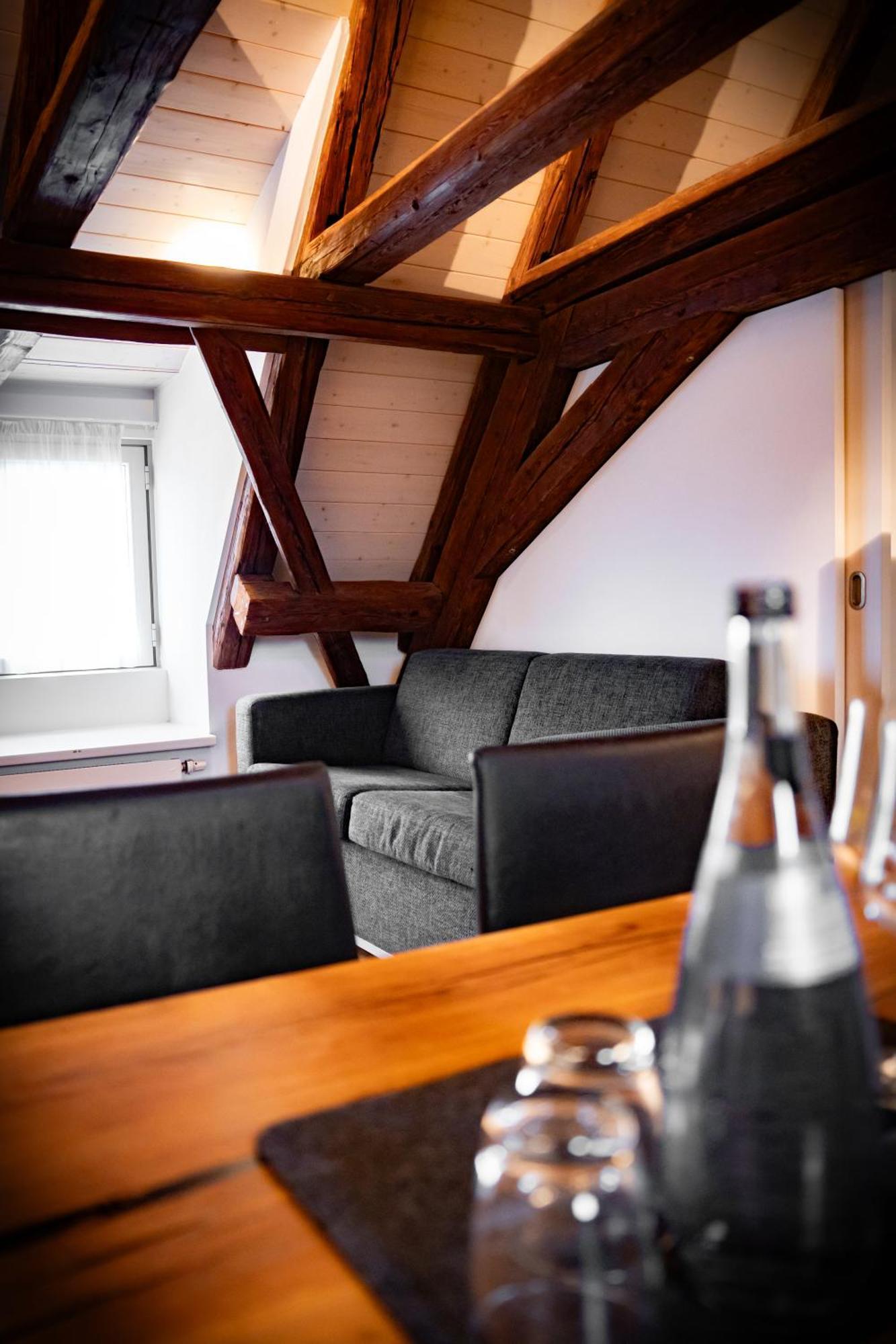 Design Hotel & Restaurant Loewen อูล์ม ภายนอก รูปภาพ